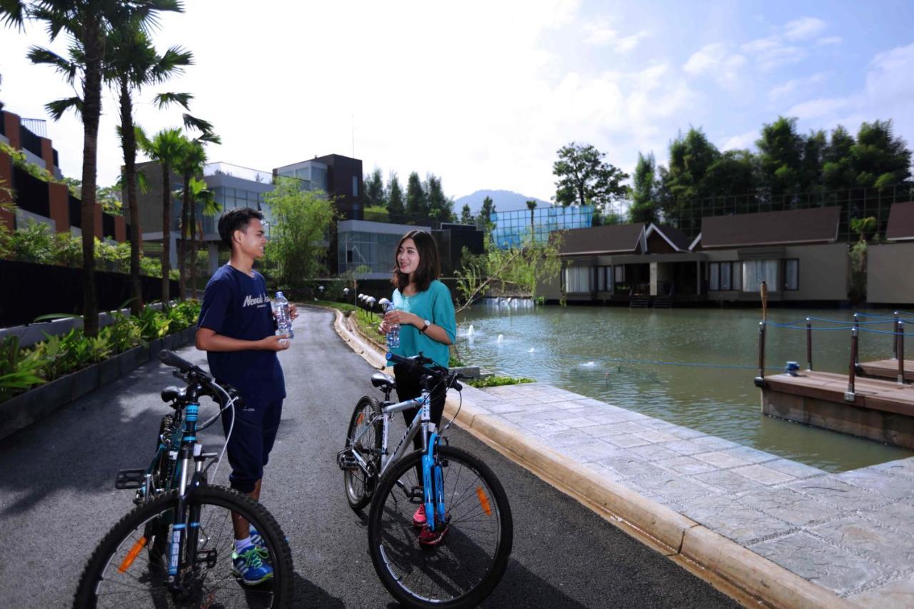 Aston Sentul Lake Resort & Conference Center Bogor Exterior photo